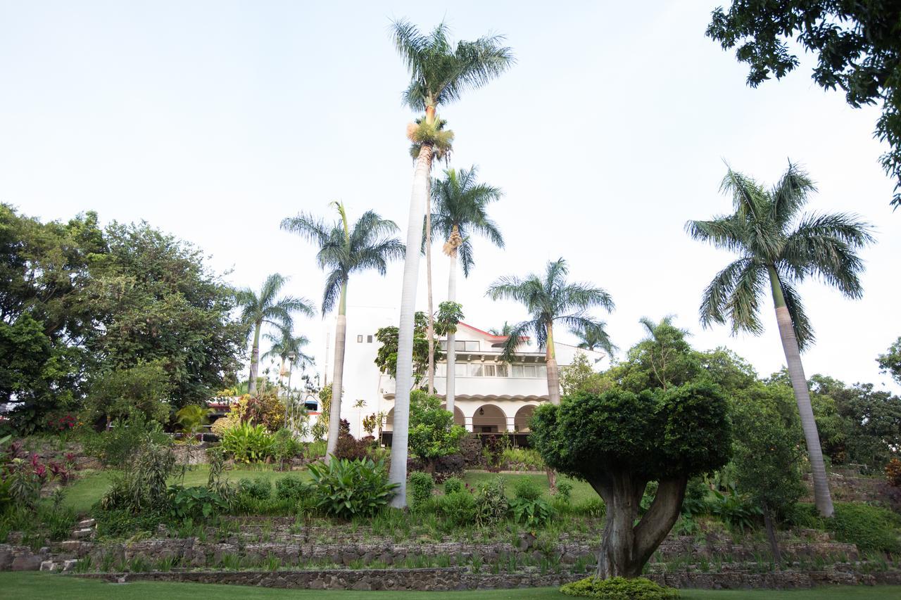 Hotel Jacarandas Cuernavaca Luaran gambar